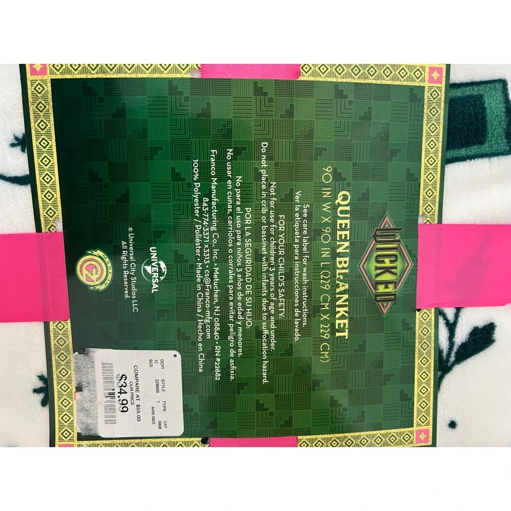 Wicked Movie Queen Blanket Franco White Green Witch Hat Glasses Potion 90x90 NEW
